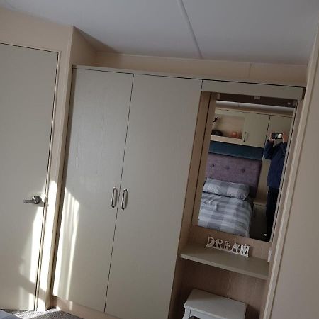 6 Berth Deluxe Caravan Palm Grove 42 แชเปิลเซนต์เลนเนิร์ดส์ ภายนอก รูปภาพ